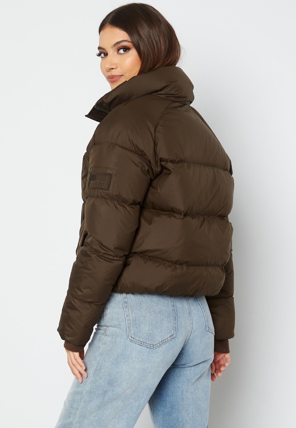 brun puffer vest