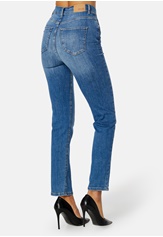 giselle-stretch-jeans-medium-denim
