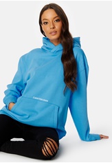 institutional-oversized-h-cy0-blue-crush