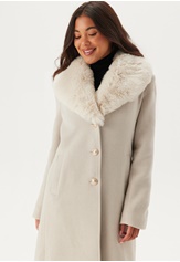 fur-collar-wool-blend-coat-1