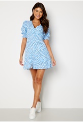 FOREVER NEW Claire Puff Sleeve Skater Dress