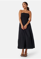 onlclaudia-smock-tube-dress-black