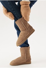 linda-sheepskin-boots-chestnut