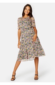 Bubbleroom Occasion Brie Midi Dress