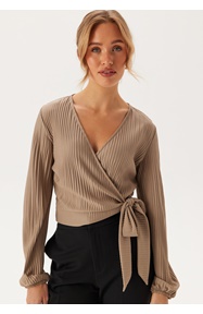 BUBBLEROOM Jolie Wrap Top