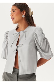 BUBBLEROOM Short Puff Sleeve Blouse