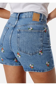 Pieces Pcsky HW Embroidery Shorts