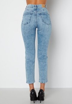 BUBBLEROOM Lana high waist jeans Light blue bubbleroom.dk