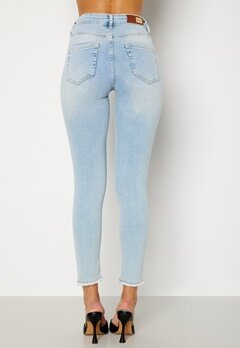 ONLY Blush Life Mid Jeans bubbleroom.dk