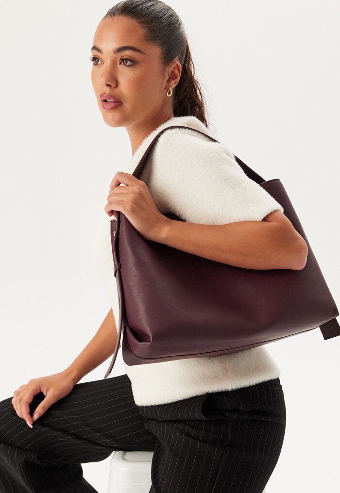 BUBBLEROOM Faux Leather Tote Bag