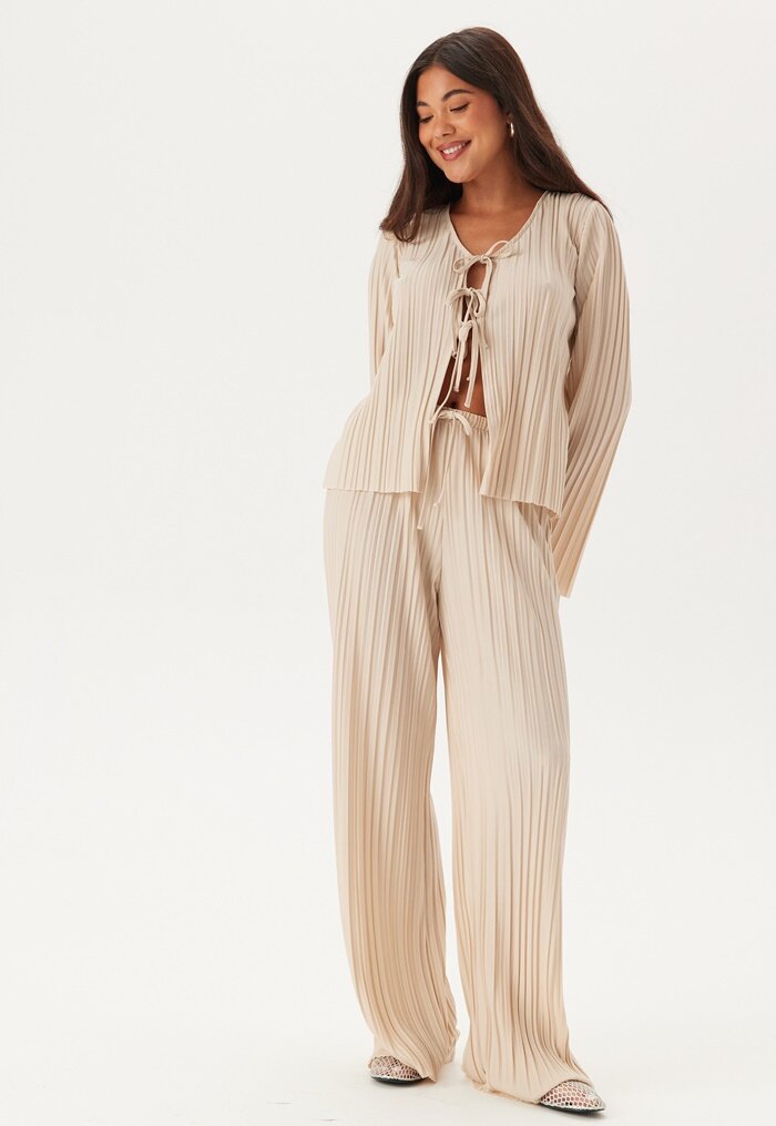 BUBBLEROOM Pleated Wide Trousers