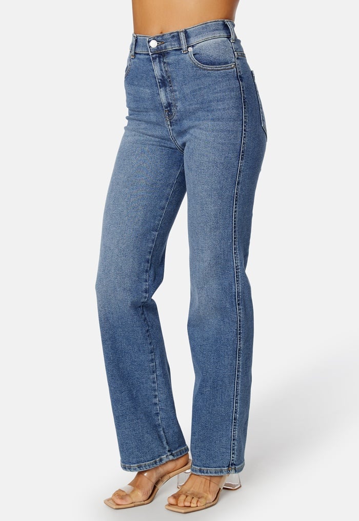 Dr. Denim Moxy Straight