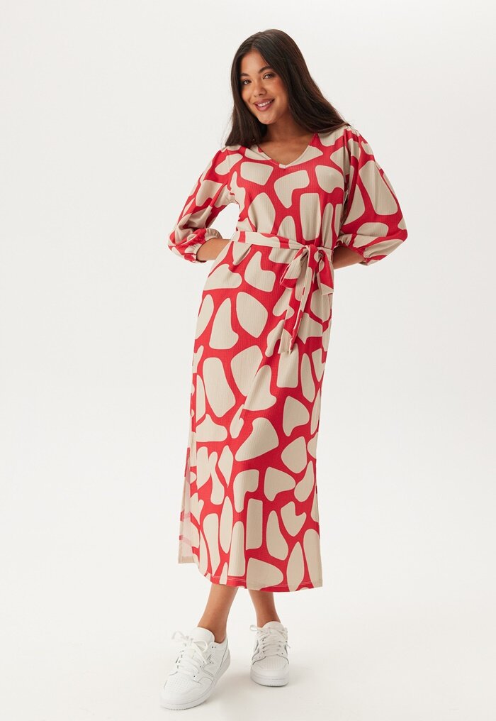 Happy Holly Structured Puff Sleeve Midi Dress