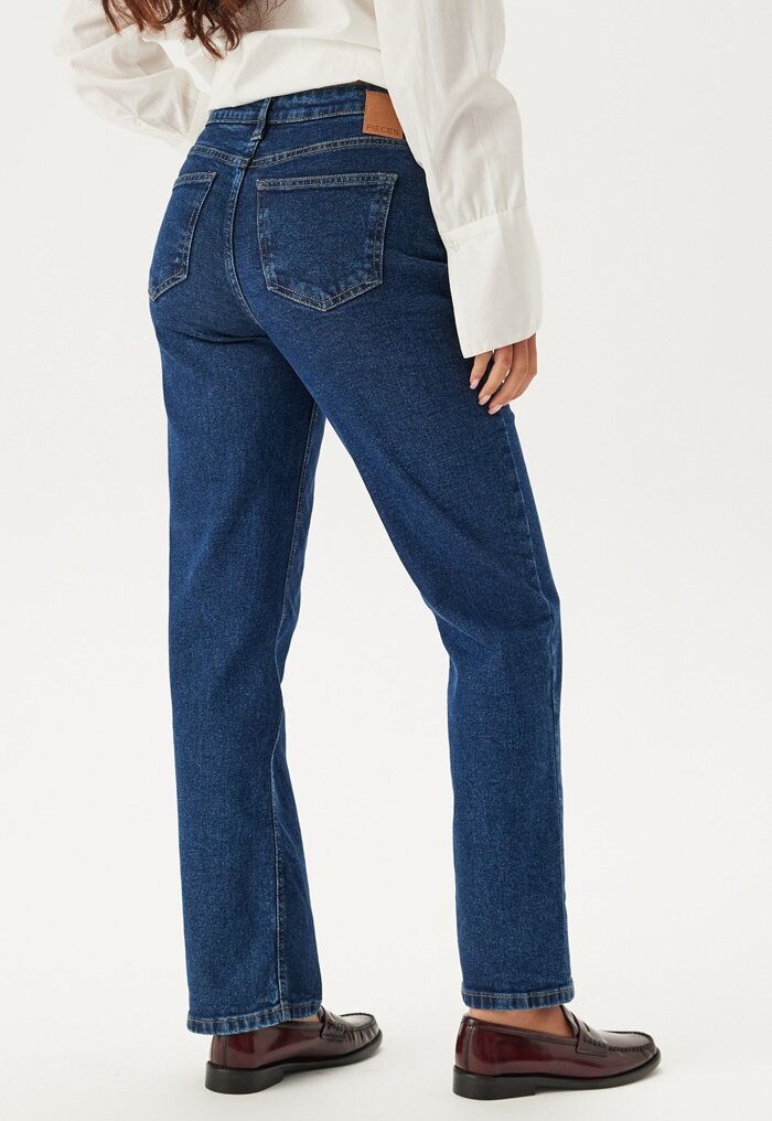 Pieces Pckelly Mw Straight Jeans