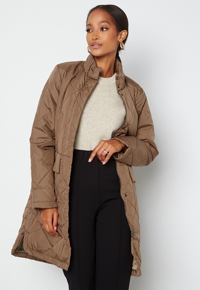 SELECTED FEMME Quilted Coat - Bubbleroom